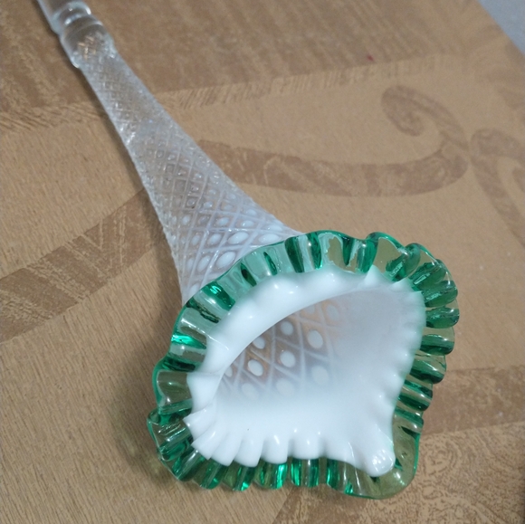 Fenton Art Glass Epergne - Picture 1 of 3